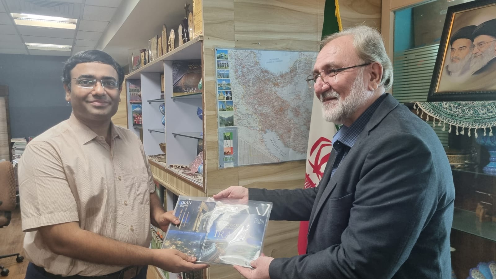 promoting Iran's tourist industry Meeting with the Indian tourist motorcyclist